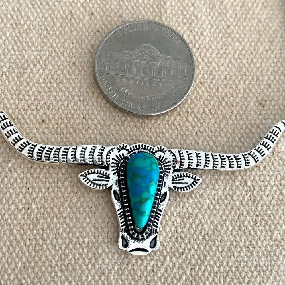 Western Longhorn Rodeo Necklace – Bull Steer Cowboy Pendant with Faux Turquoise - Picture 9 of 10
